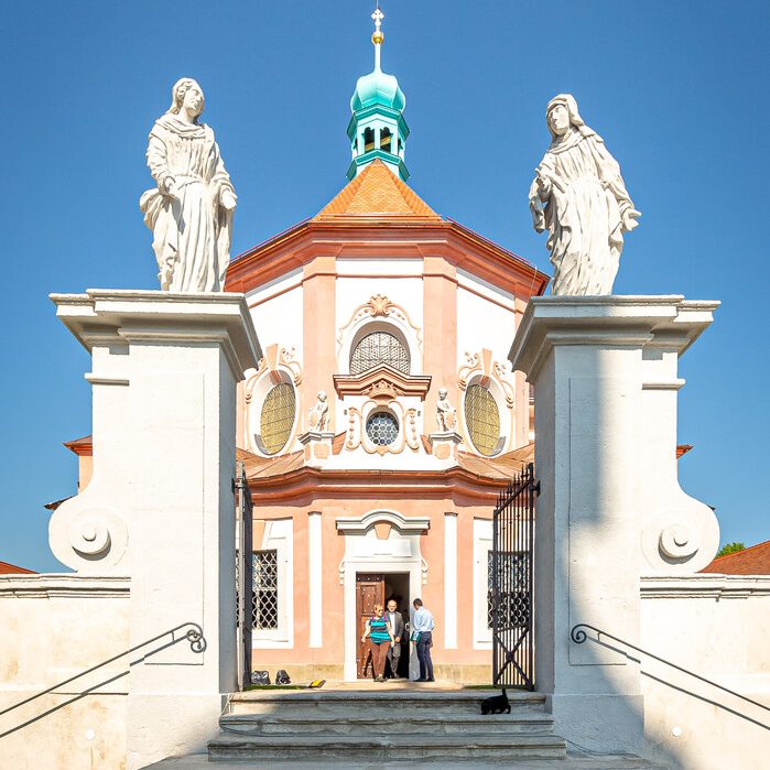 (c) Roman ALBRECHT / Člověk a víra