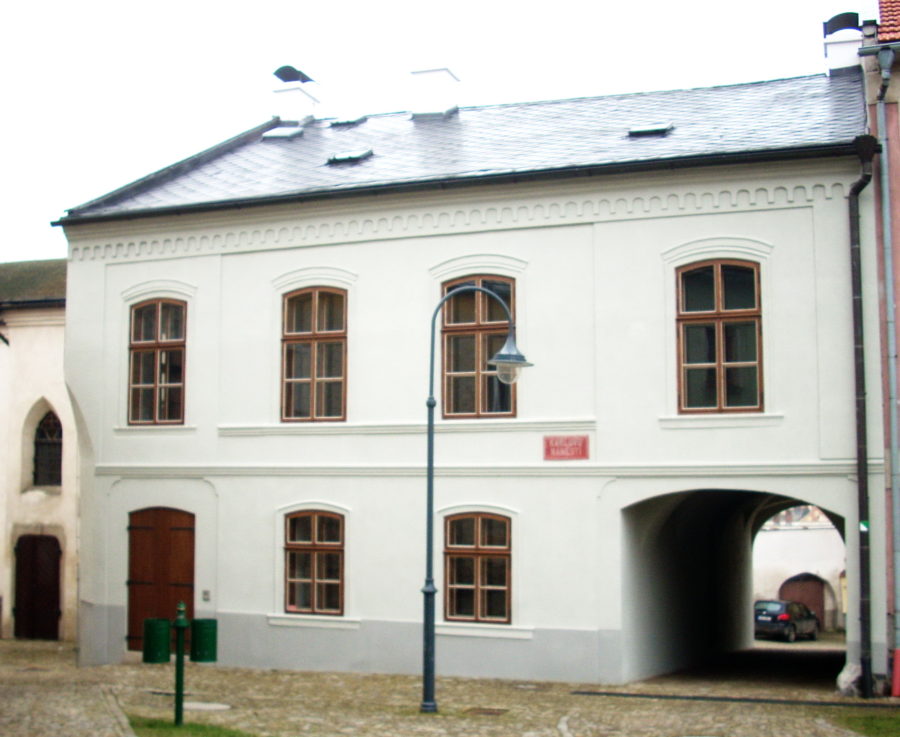 Polna Tab